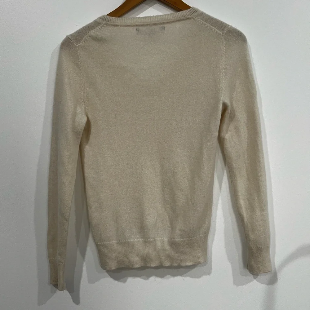 QUINCE‎ 100% Cashmere V-Neck Sweater ivory Women’s XS timeless quiet luxury - Picture 4 of 10